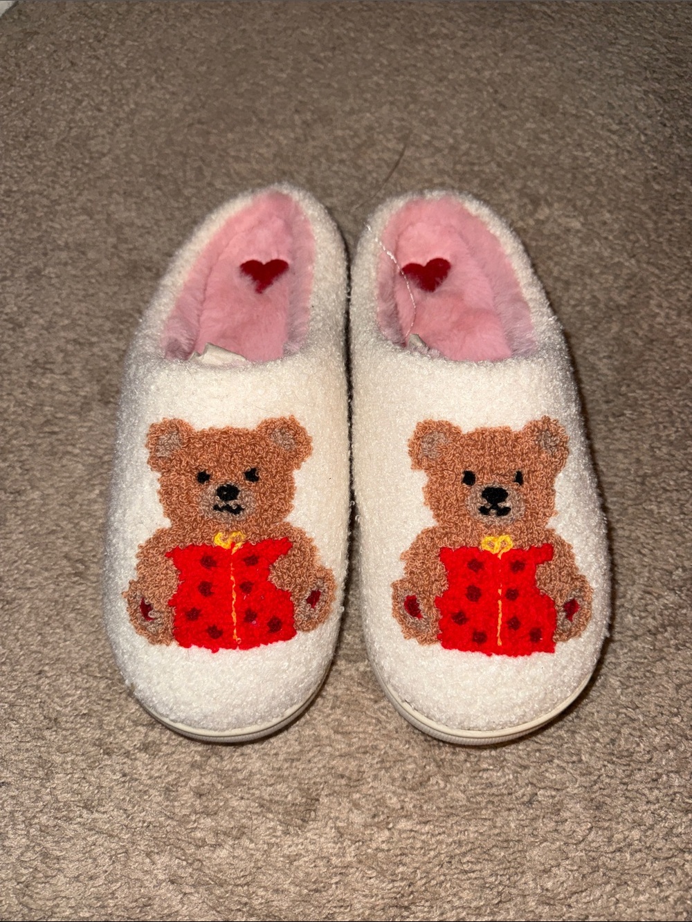 Women’s slippers NWOT